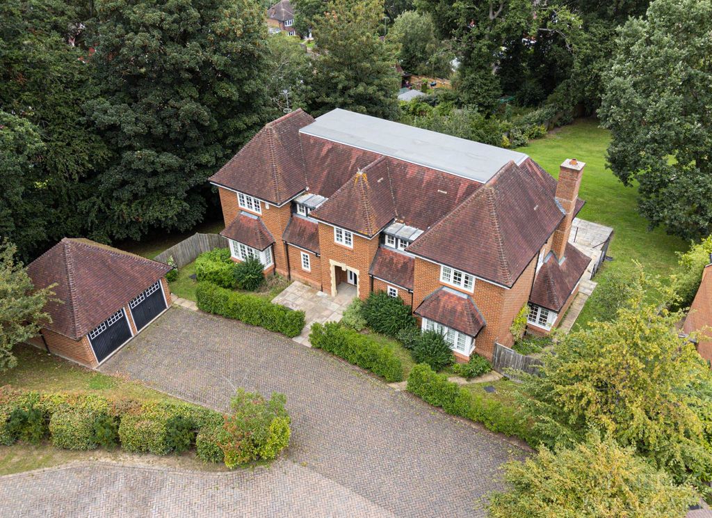 Property photo 1 of 17