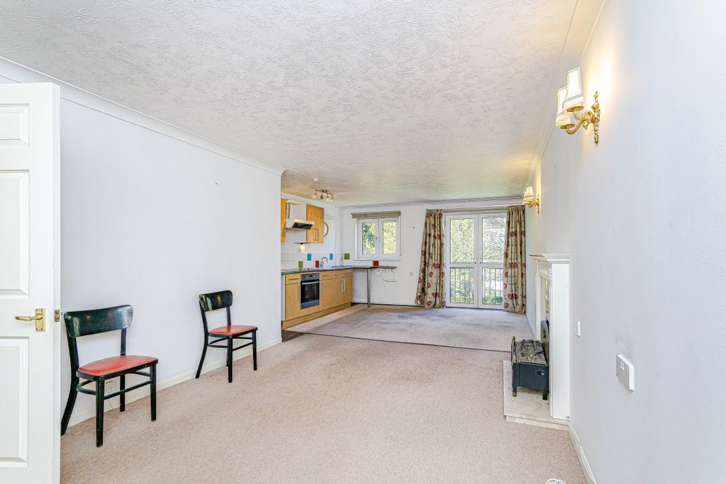 Property photo 3 of 14 Open Plan Living Din