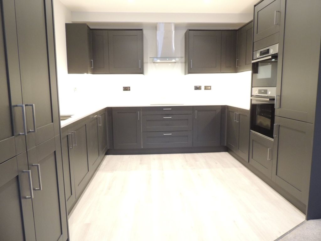 Property photo 2 of 8 Picture No. 06