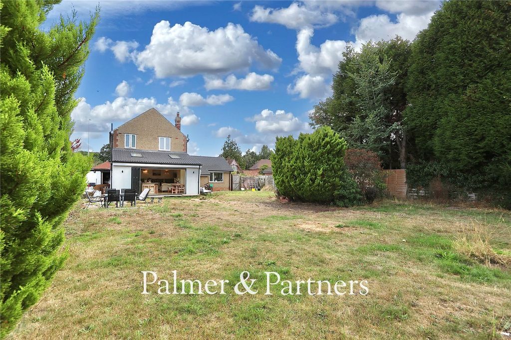 Property photo 2 of 33 Picture No. 04