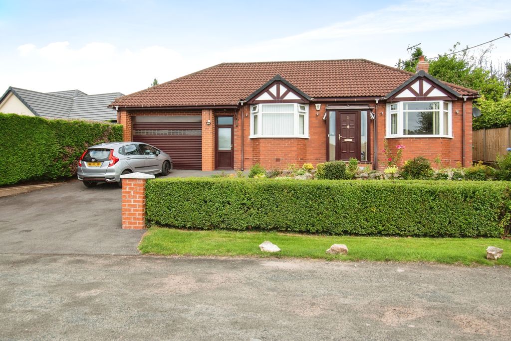Property photo 1 of 17 Photography
