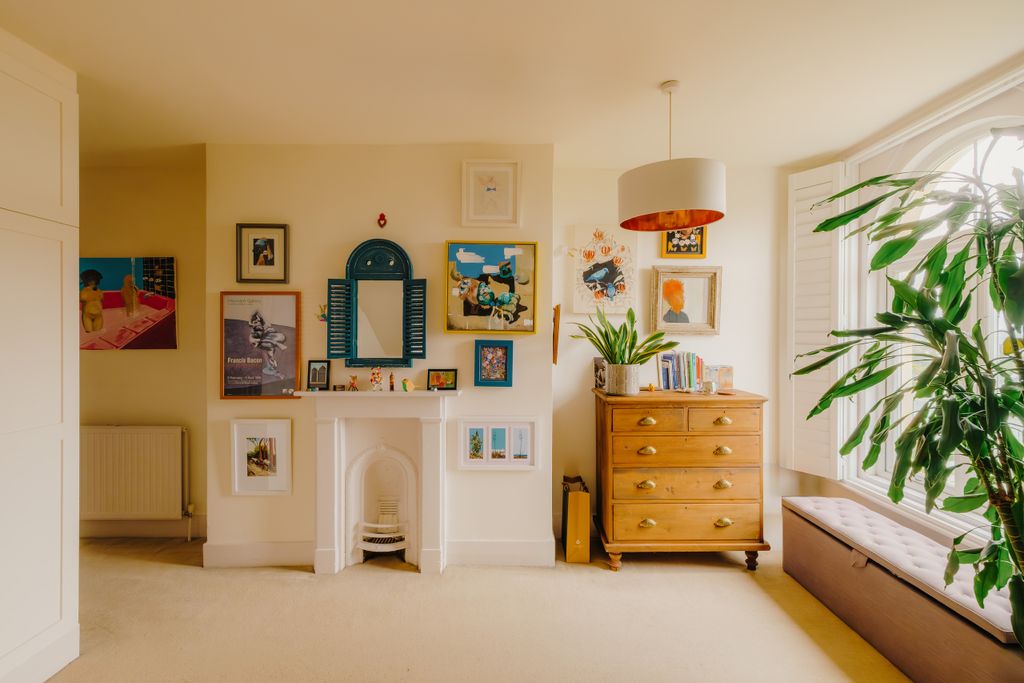 Property photo 1 of 24 Croft-Flat8-Southside-Interior-74*