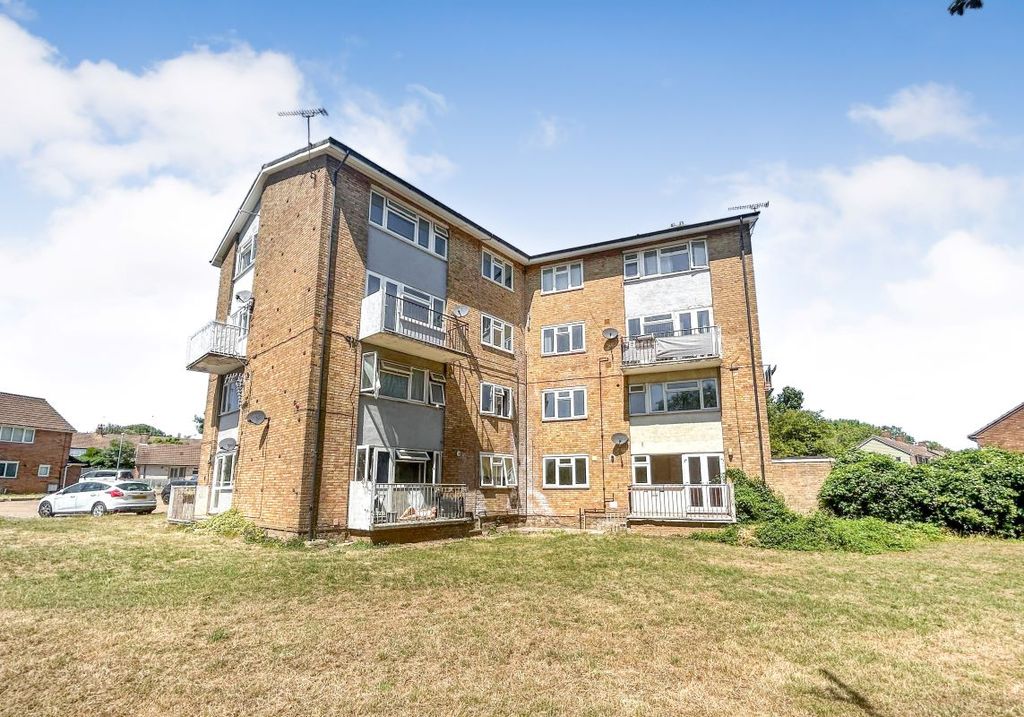 Property photo 1 of 10