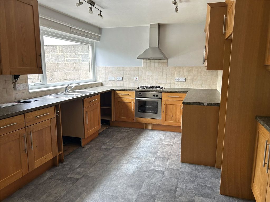 Property photo 2 of 13 Picture No. 05