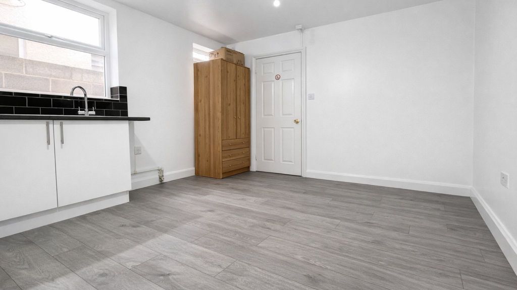 Property photo 1 of 4