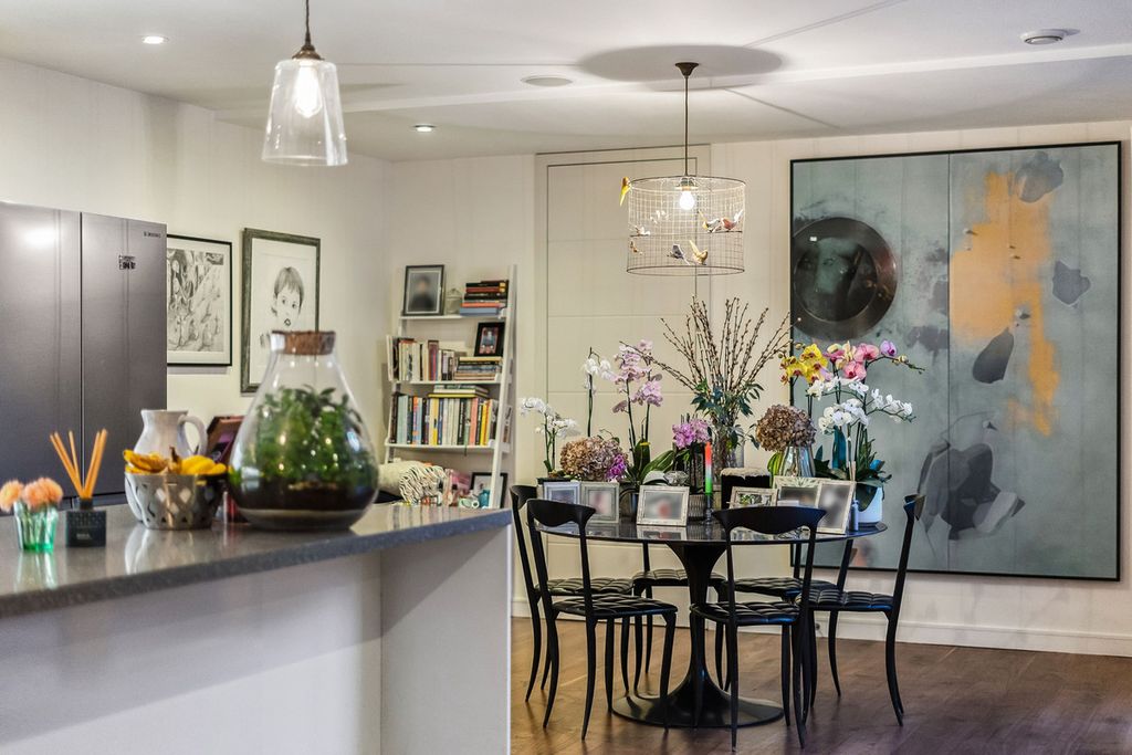 Property photo 2 of 36