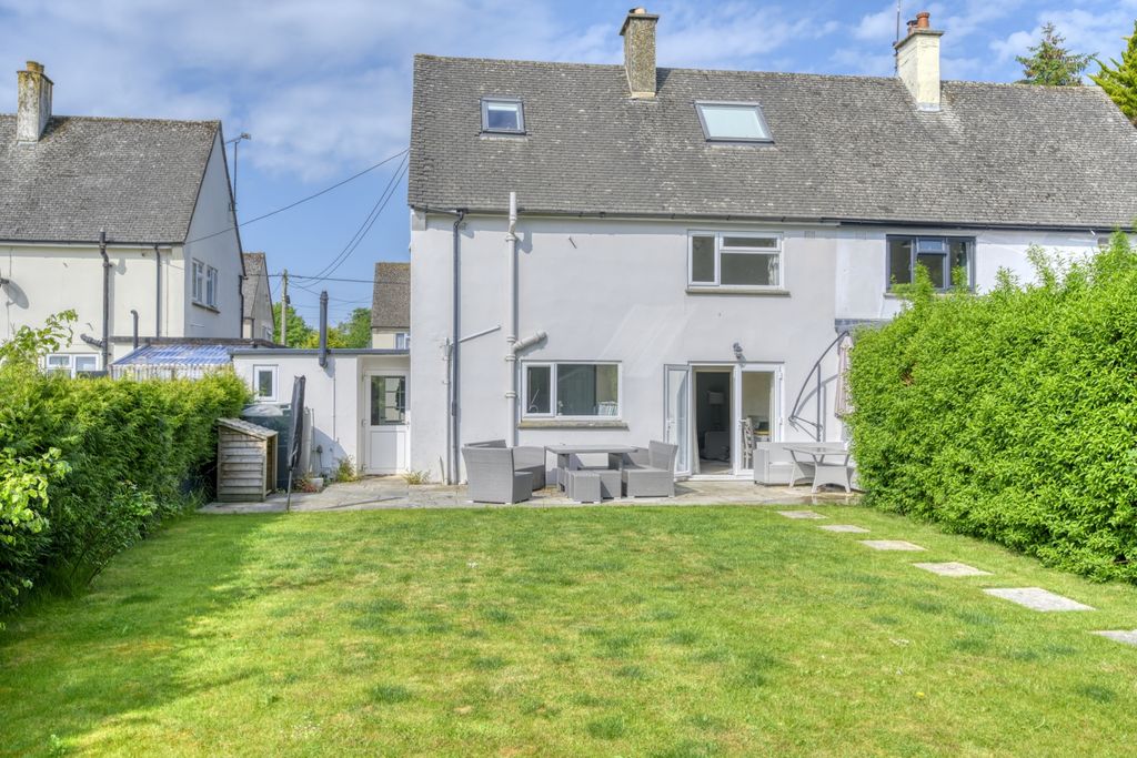 Property photo 1 of 15 Dsc_6343