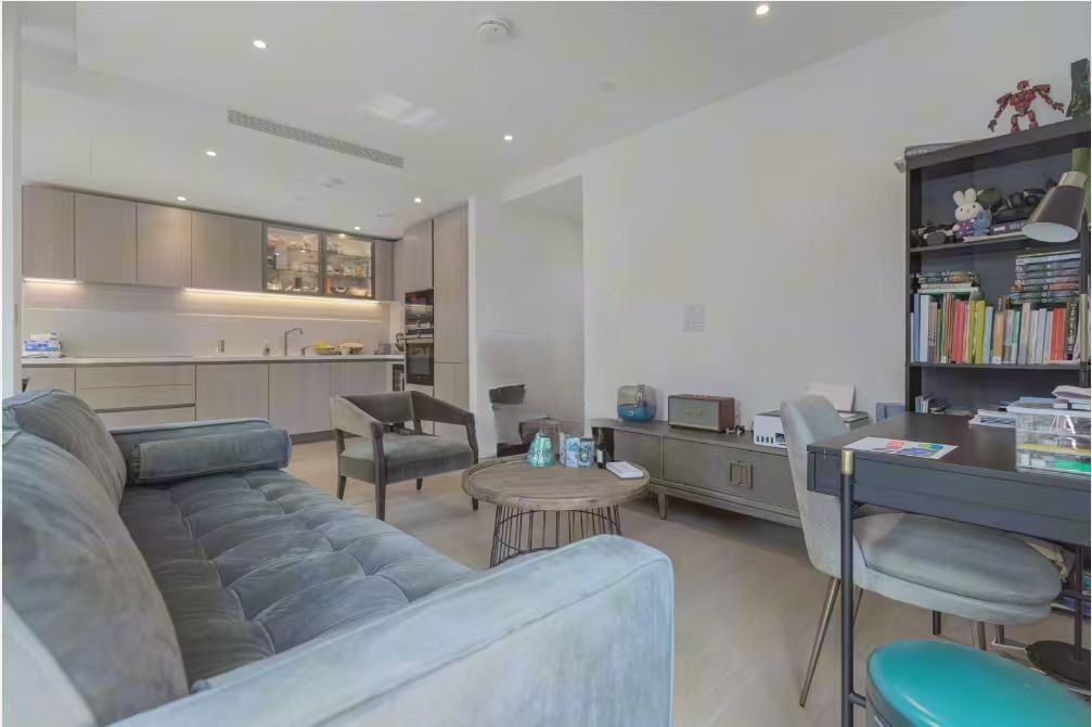 Property photo 3 of 22