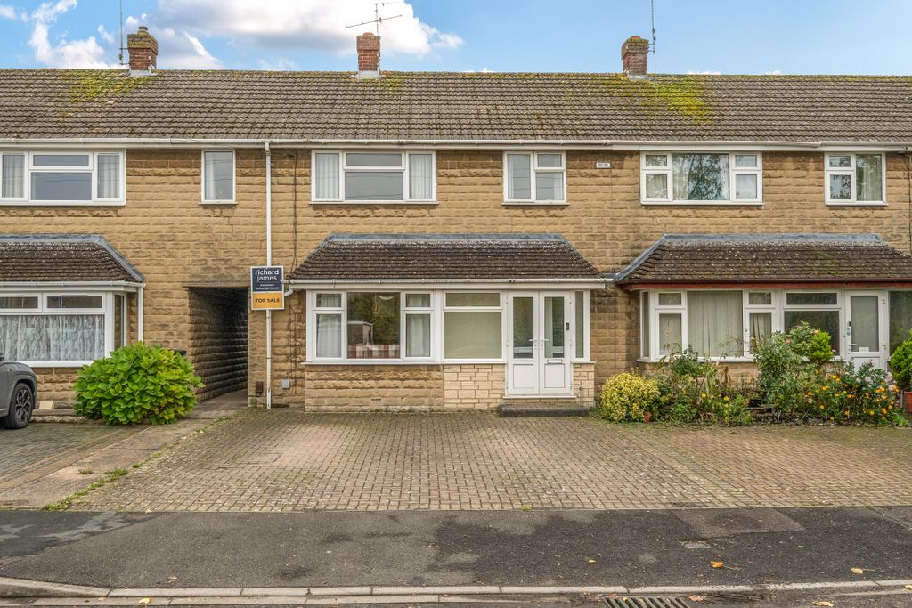 Property photo 1 of 14 137213426901E809Edd27