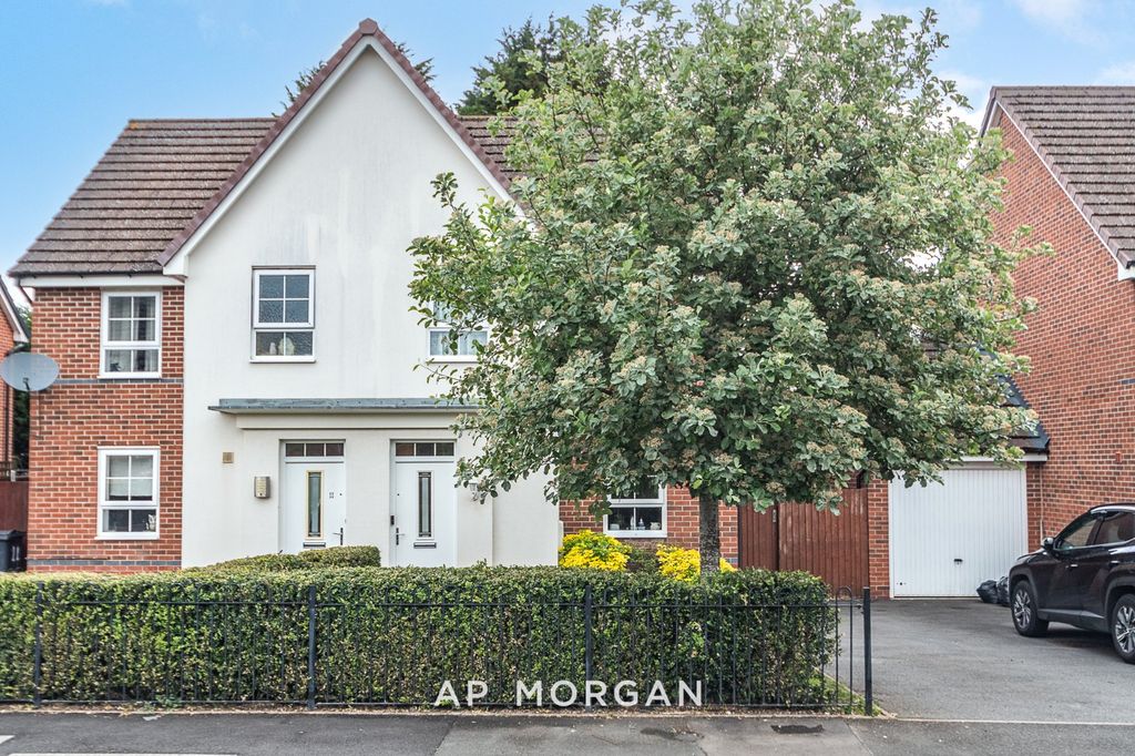 Property photo 1 of 15 Picture No. 16