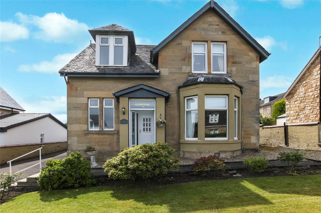 Property photo 1 of 18 External Front