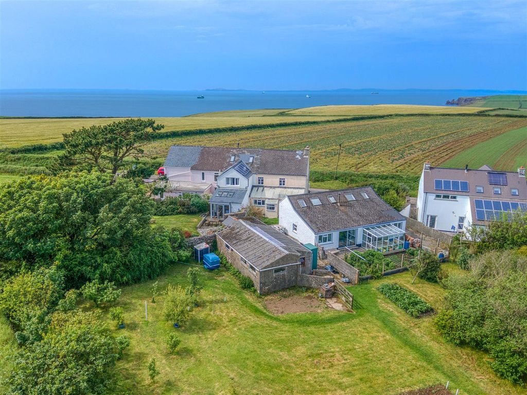 Property photo 2 of 64 Dji_0522_Hdr.Jpg