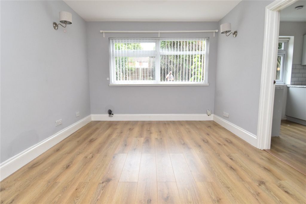 Property photo 2 of 8 Picture No. 08