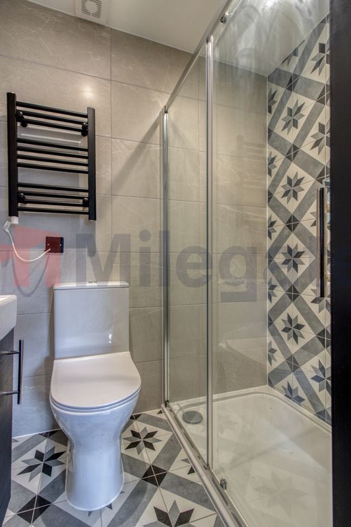 Property photo 3 of 6 Photo 3