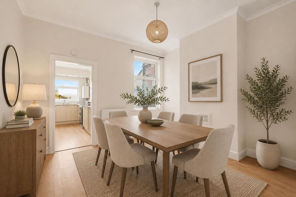 Property photo 3 of 16 Dining Room.Png