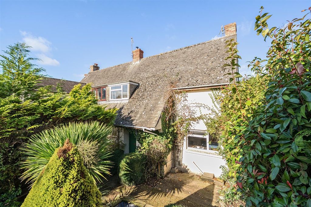 Property photo 1 of 11 Front Elevation