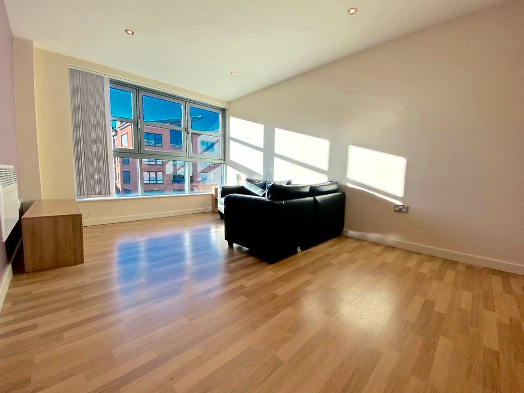 Property photo 3 of 11