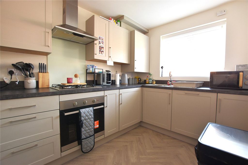 Property photo 3 of 19 Picture No. 01
