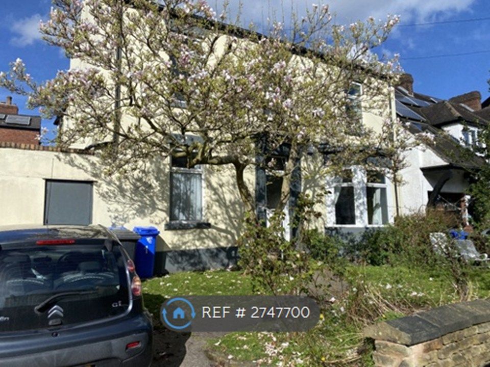 Property photo 1 of 8 Front View