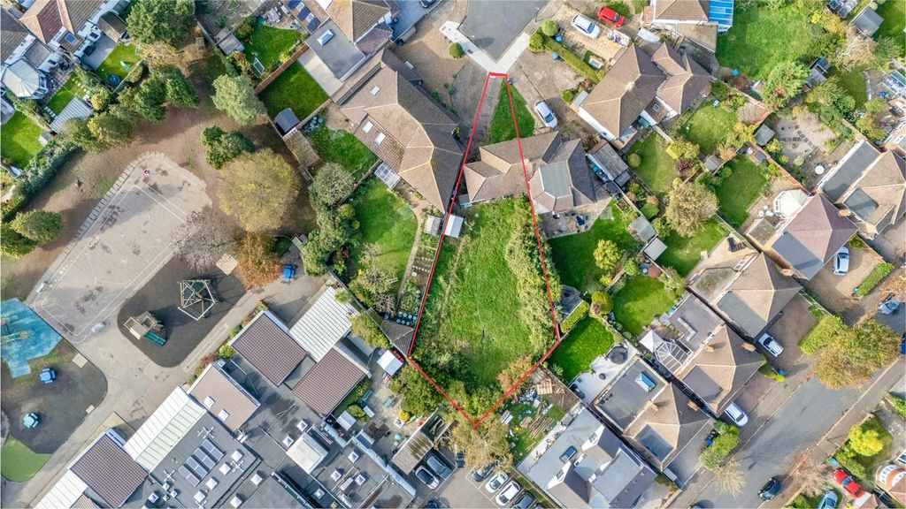 Property photo 2 of 11 Picture No. 45