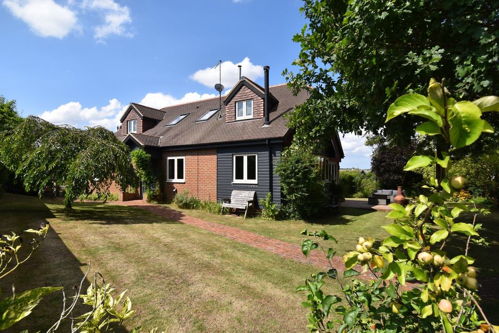 Property photo 1 of 26