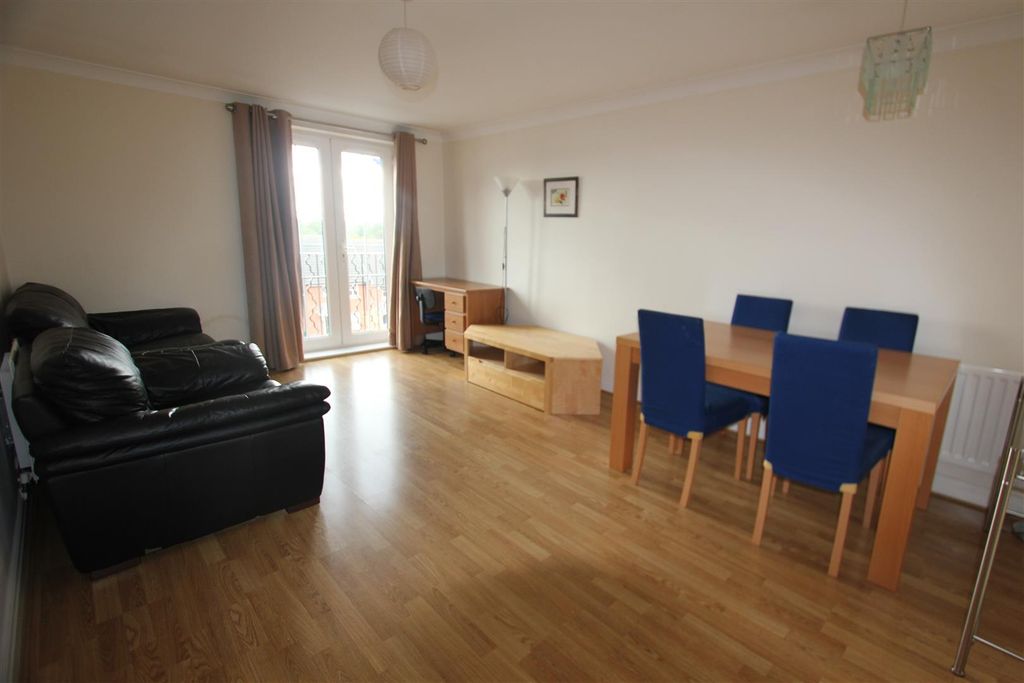 Property photo 2 of 9 Img_8406.Jpg