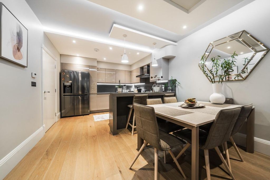 Property photo 2 of 11 Picture No. 02