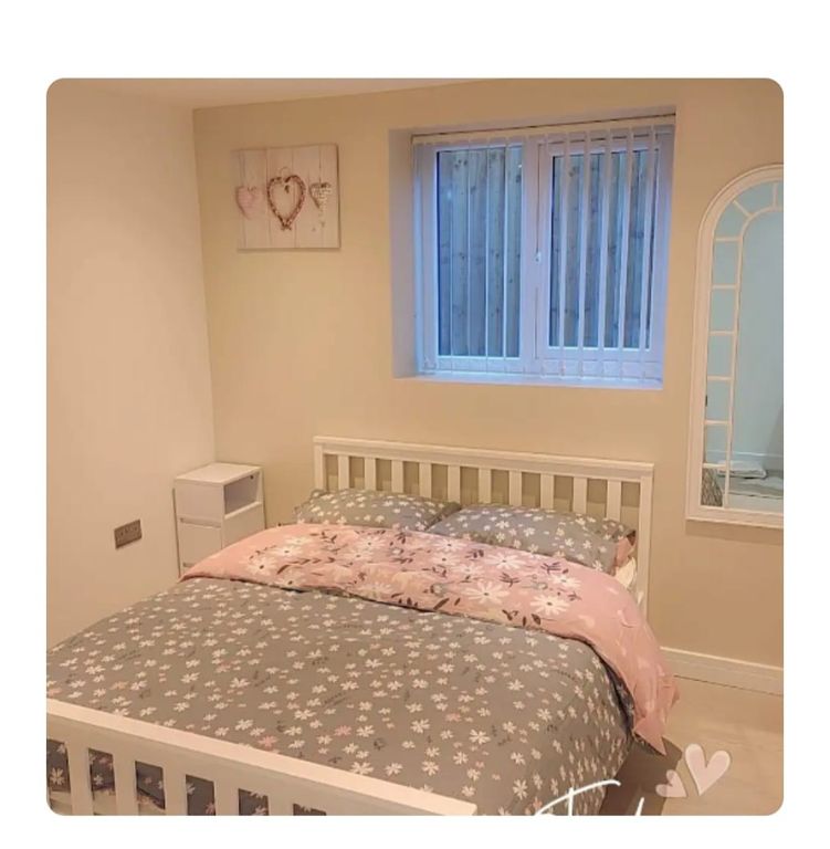 Property photo 3 of 7 Bedroom