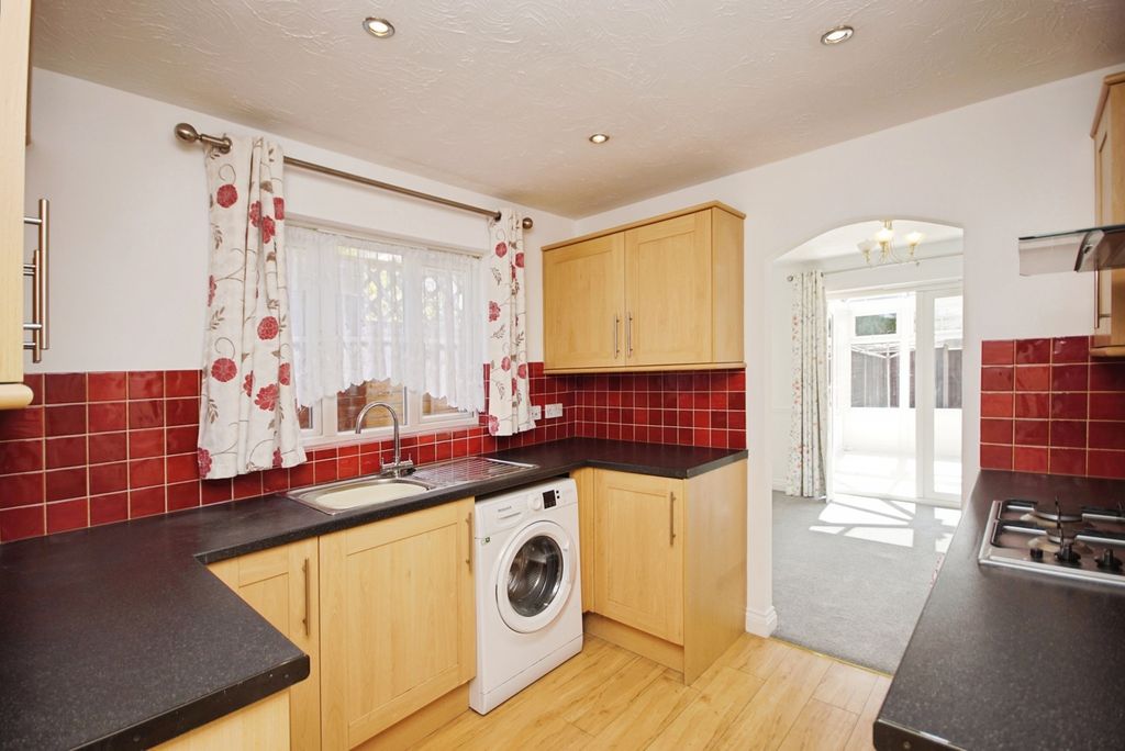 Property photo 2 of 17 Photo