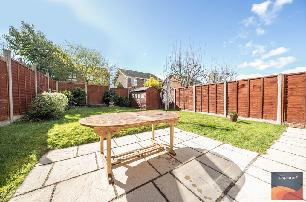 Property photo 3 of 20