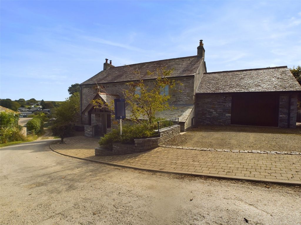 Property photo 2 of 39 Picture No. 28