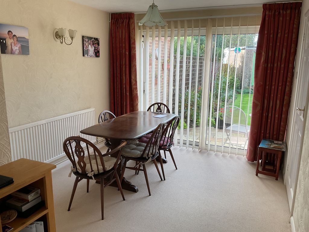 Property photo 3 of 12