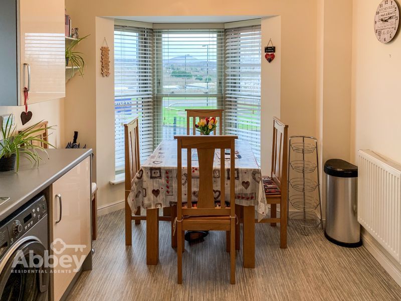 Property photo 3 of 18 Kitchen 2
