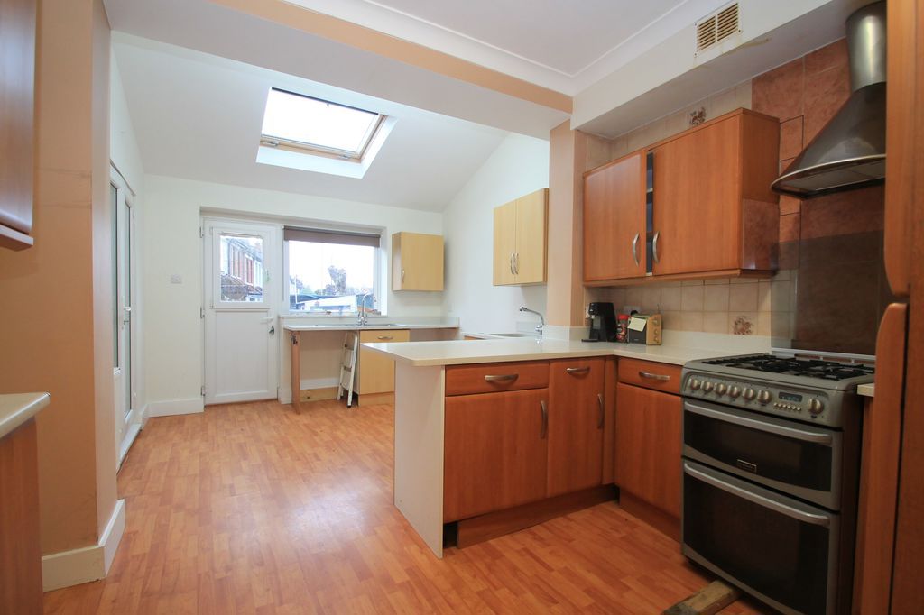 Property photo 3 of 19 Photo 5