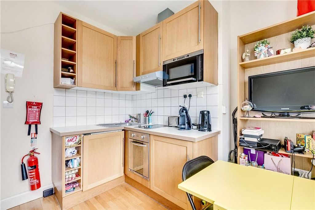 Property photo 2 of 4