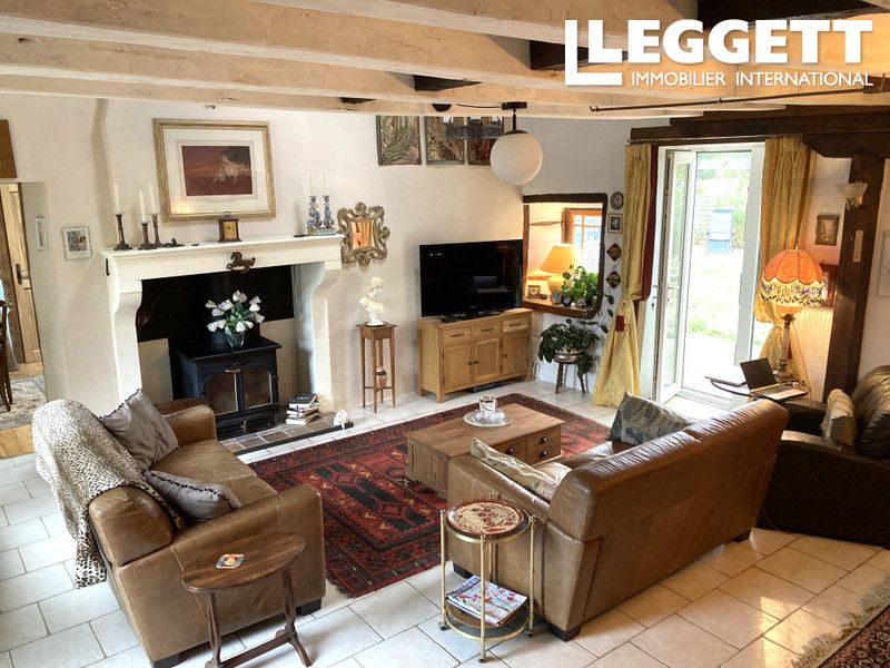 Property photo 2 of 10