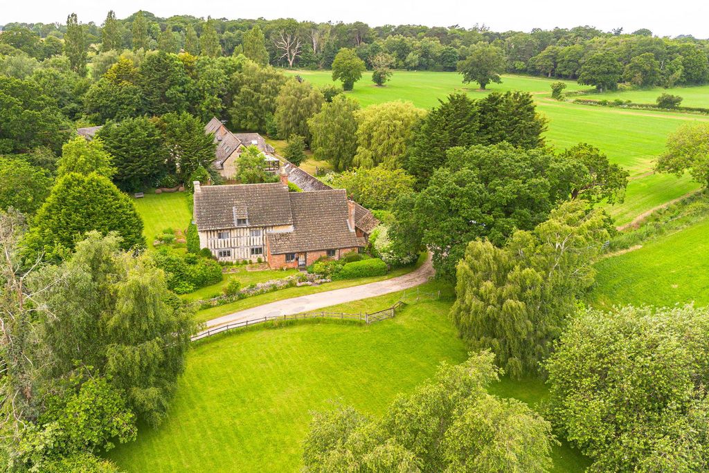 Property photo 3 of 23