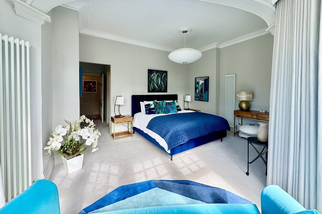 Additional image 13 of 2 bed flat for saleMckinley Road, Alum Chine, Bournemouth BH4