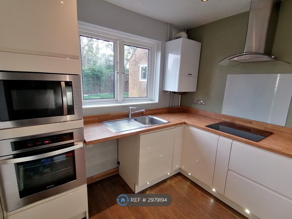 Property photo 3 of 9
