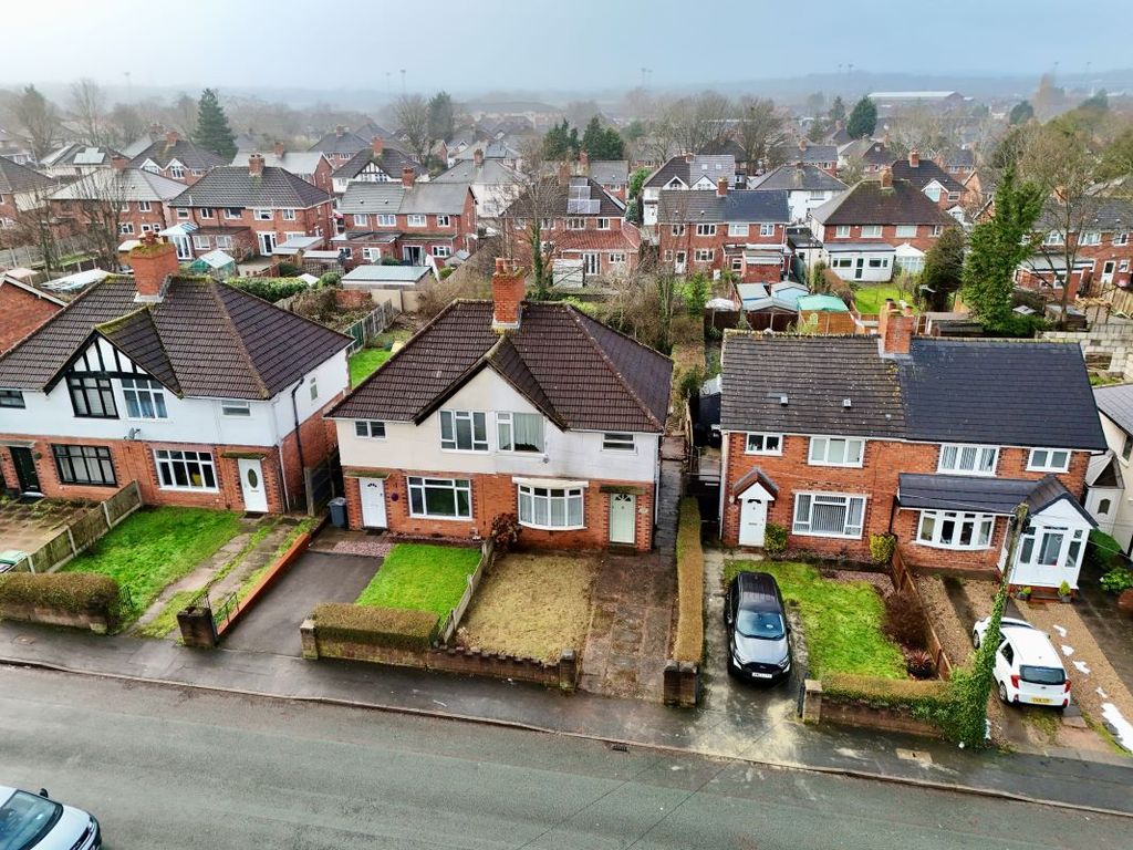 Property photo 2 of 25