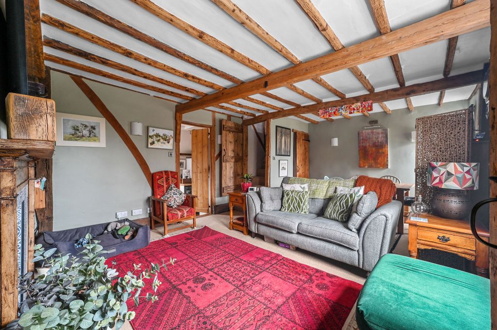 Property photo 1 of 34