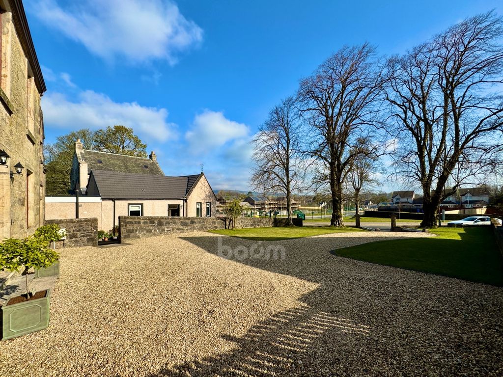 Property photo 3 of 40 Img_4022