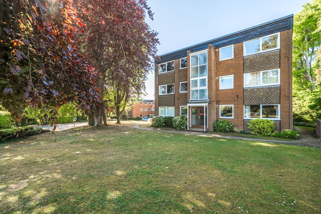 Property photo 3 of 16 1453917-5-69F3797...