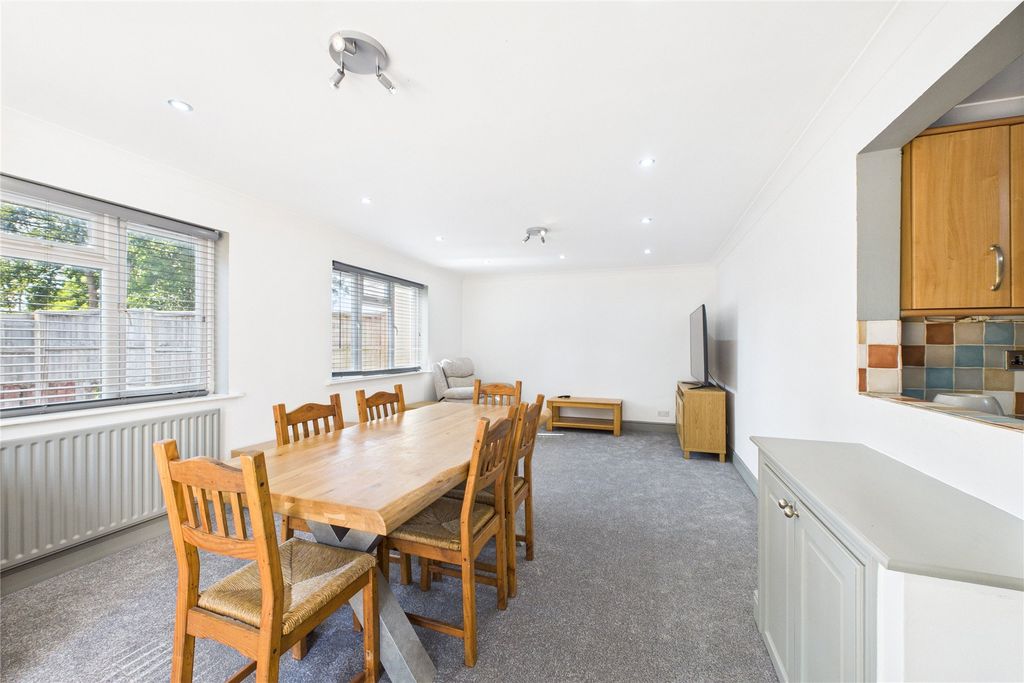 Property photo 3 of 10 Picture No. 08
