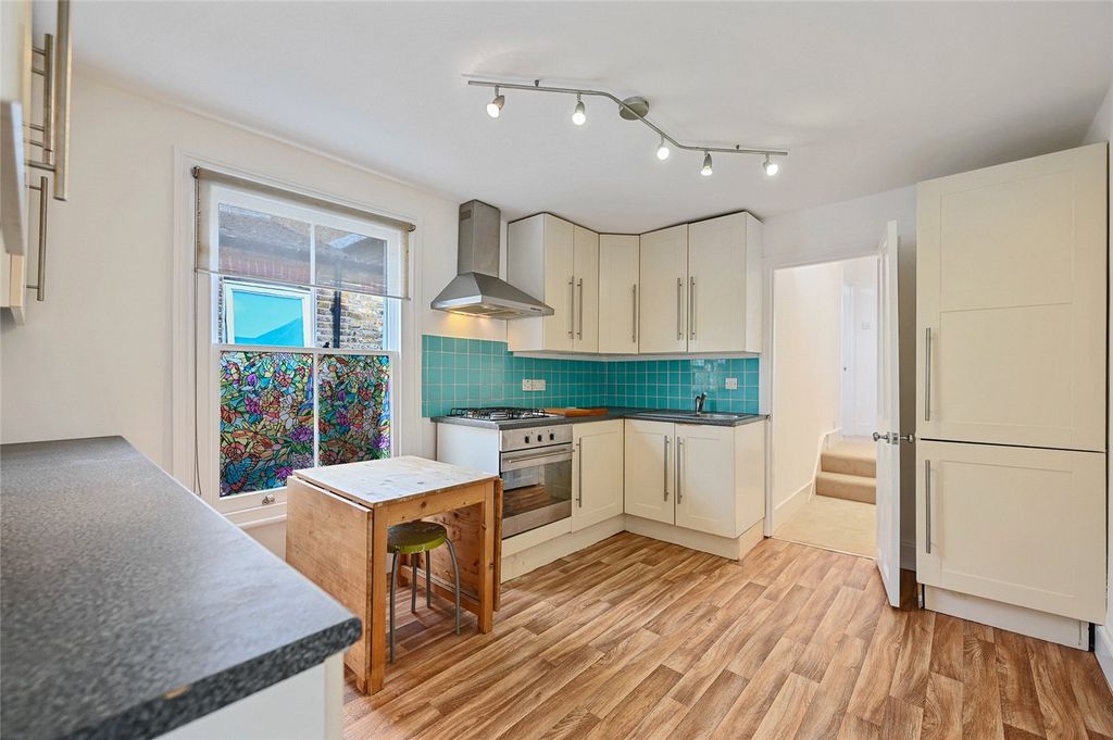 Property photo 2 of 9 Picture No. 07