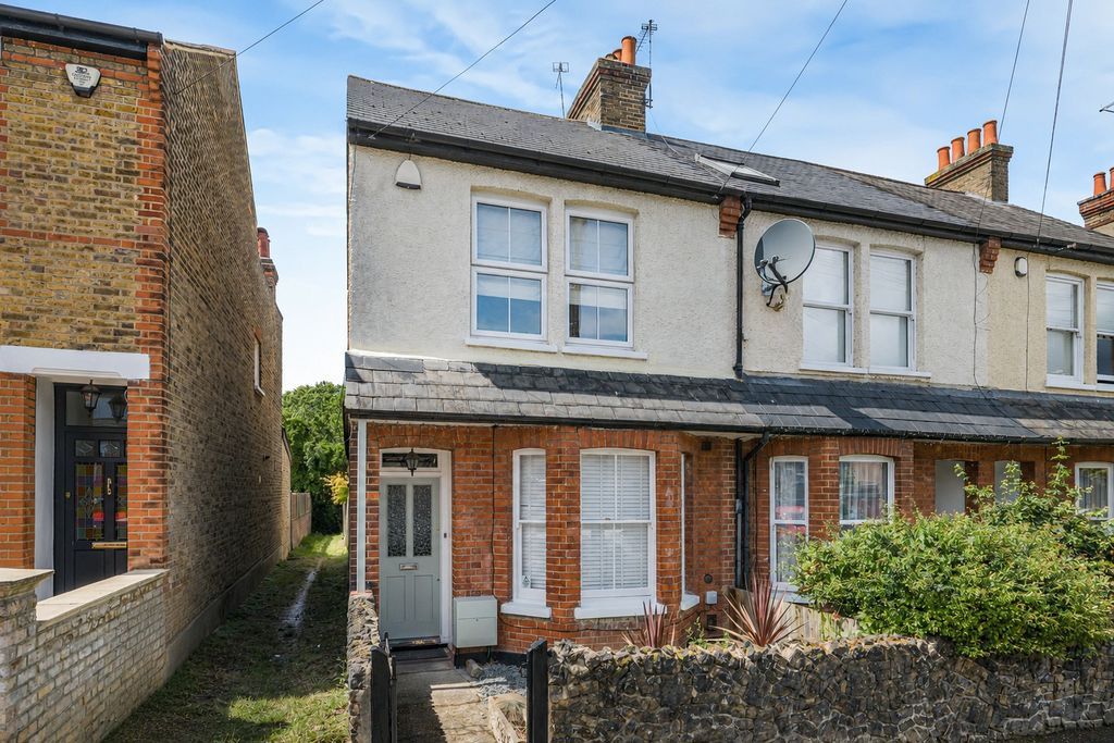 Property photo 1 of 13 External View