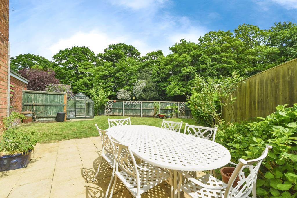 Property photo 3 of 19