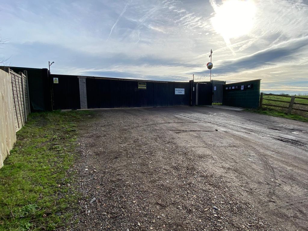 Property photo 3 of 4