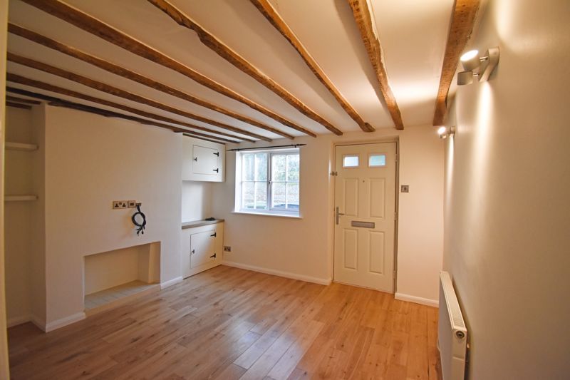 Property photo 3 of 9 Photo 10