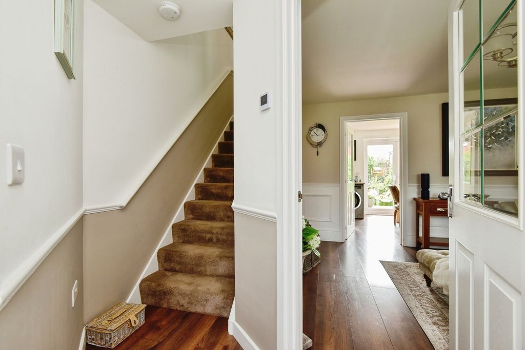 Property photo 2 of 25 Pbox-Img.Jpg